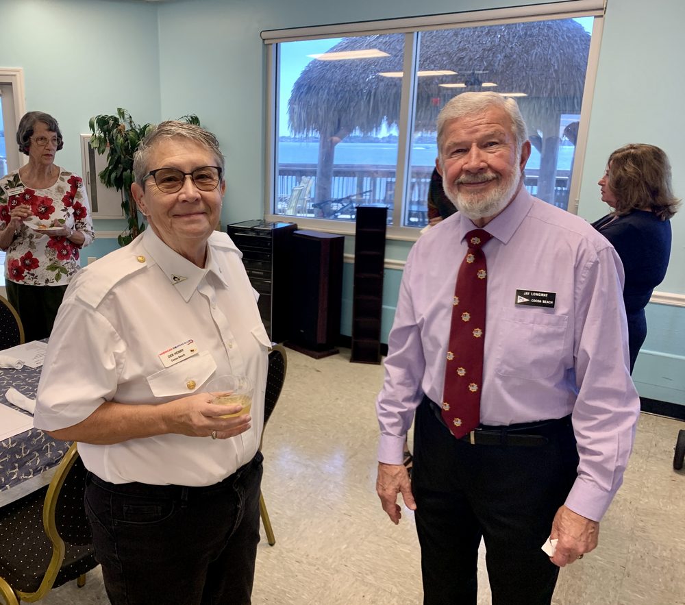 Social before meeting